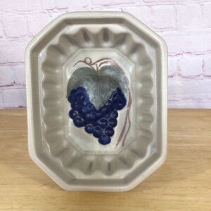 Vintage Handcrafted Chatham Stoneware Grape Design Pudding Mold